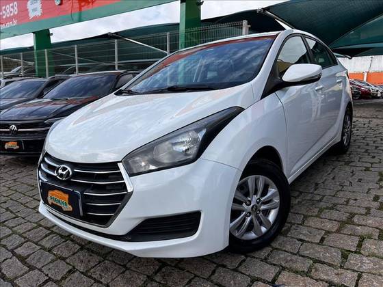 HYUNDAI HB20S 1.0 COMFORT PLUS 12V FLEX 4P MANUAL